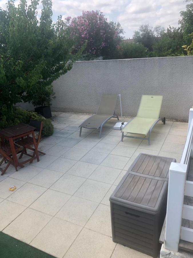 Les Amandiers Abeilhan Exterior photo